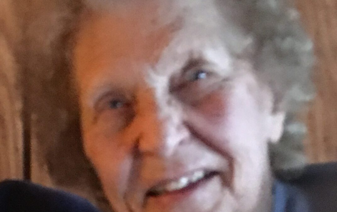 Beverley Araminta Powell, August 4, 1927~January 17, 2020