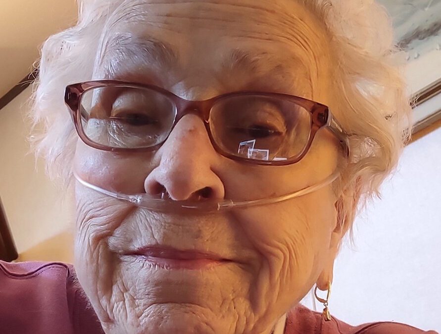 Helen Louise Starkey, May 17, 1930~December 7, 2022